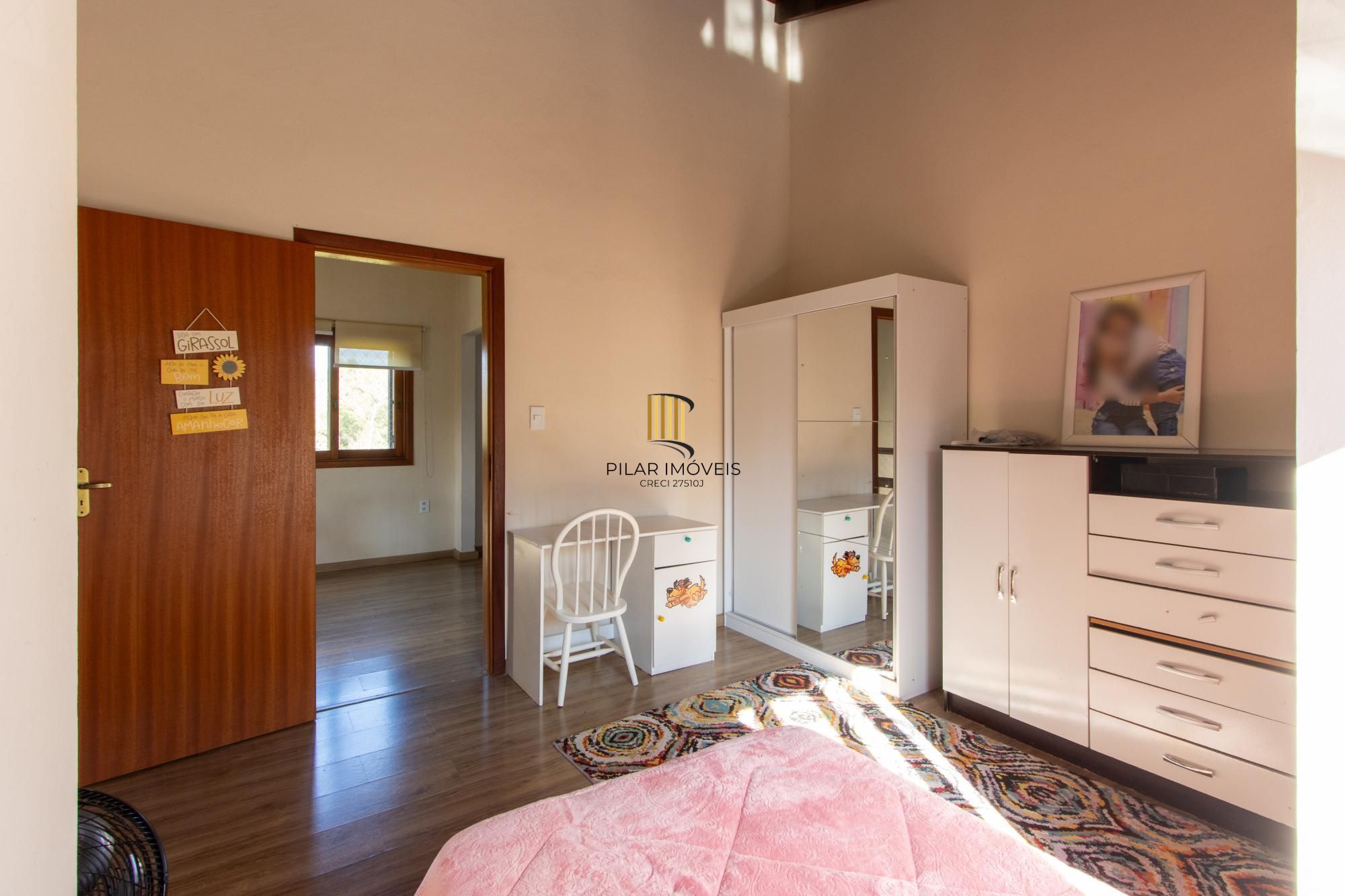Sitio com área de 1.800m², Residencial e Comercial - Bairro Belem Novo - Porto Alegre