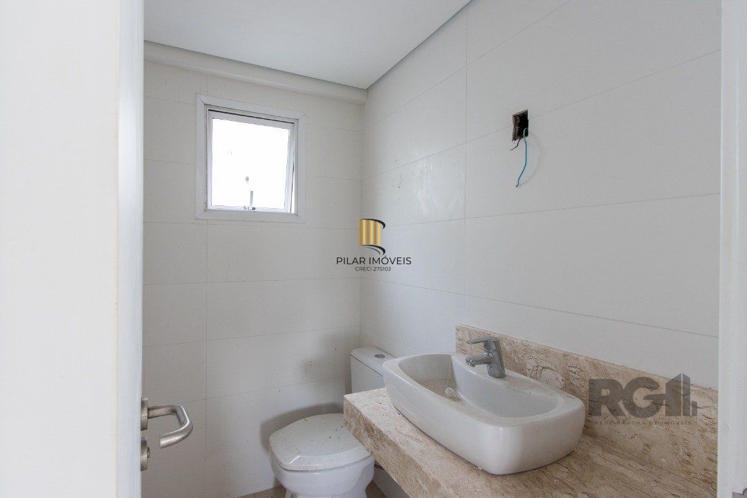 Apartamento para Venda - 71m², 2 dormitórios, sendo 1 suites, 2 vagas - Camaquã