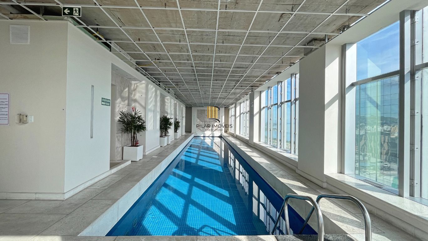 Apartamento 1 dormitório com vaga coberta à venda no bairro Praia de Belas