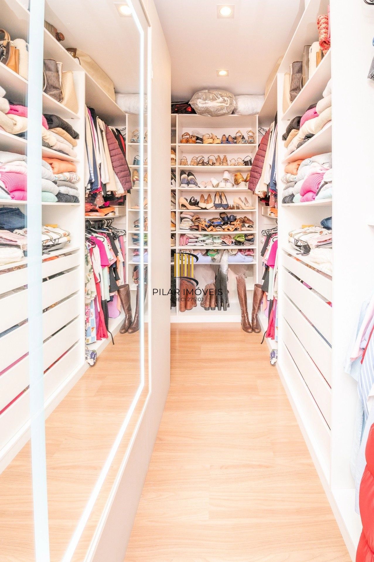 Apartamento Garden com 178m² e 3 dormitórios, 1 suíte, 3 vagas