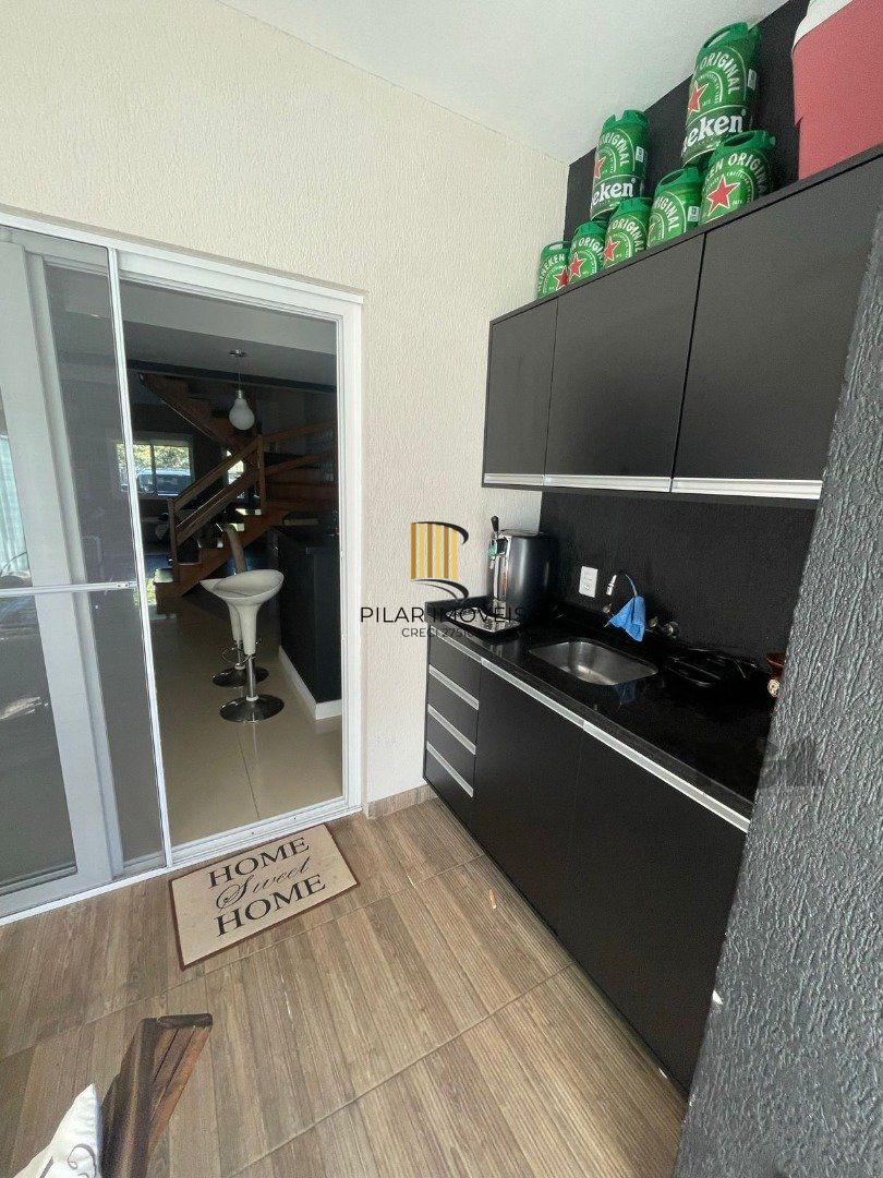 Casa 3 dormitórios no bairro Espírito Santo