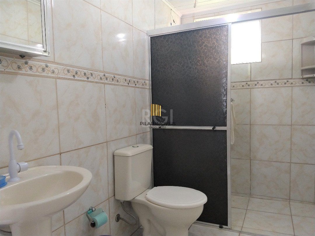 Casa para Venda - 81m², 2 dormitórios, 4 vagas - Vila Nova