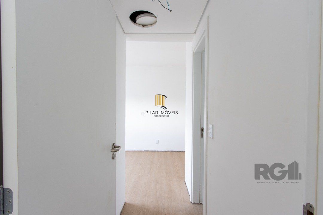 Apartamento para Venda - 71m², 2 dormitórios, sendo 1 suites, 2 vagas - Camaquã