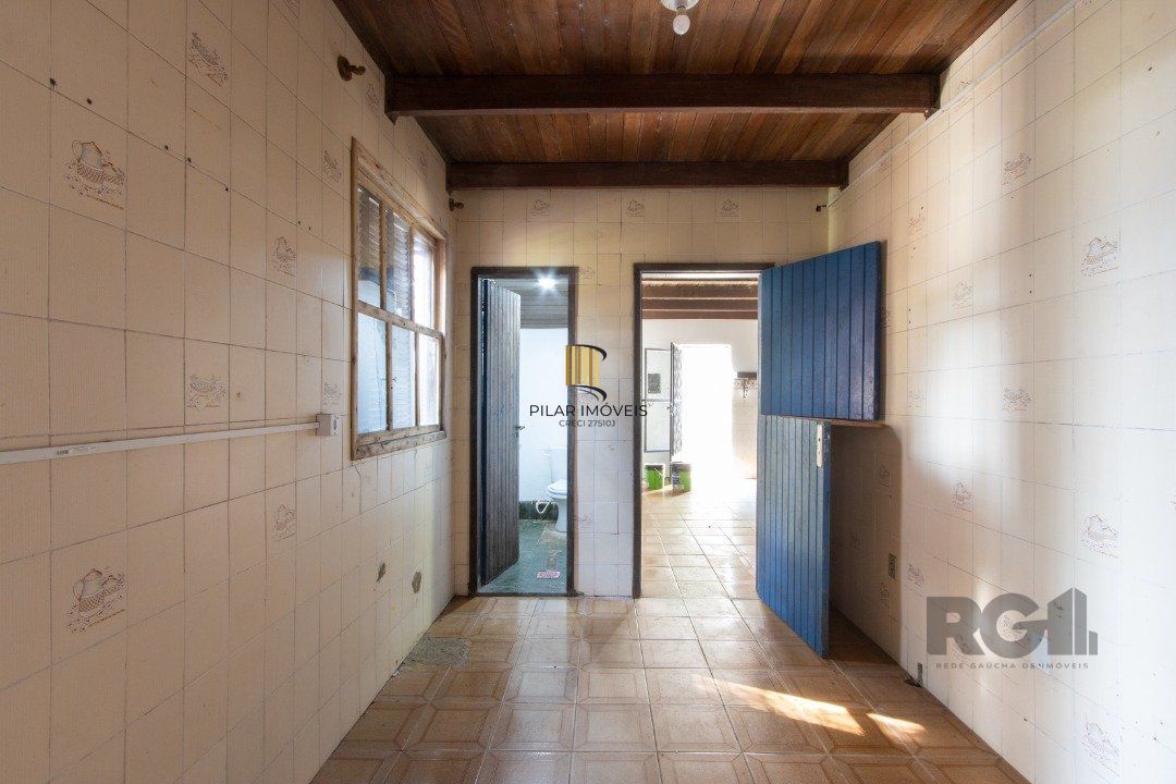 Casa 3 dormitórios no bairro Belém Novo