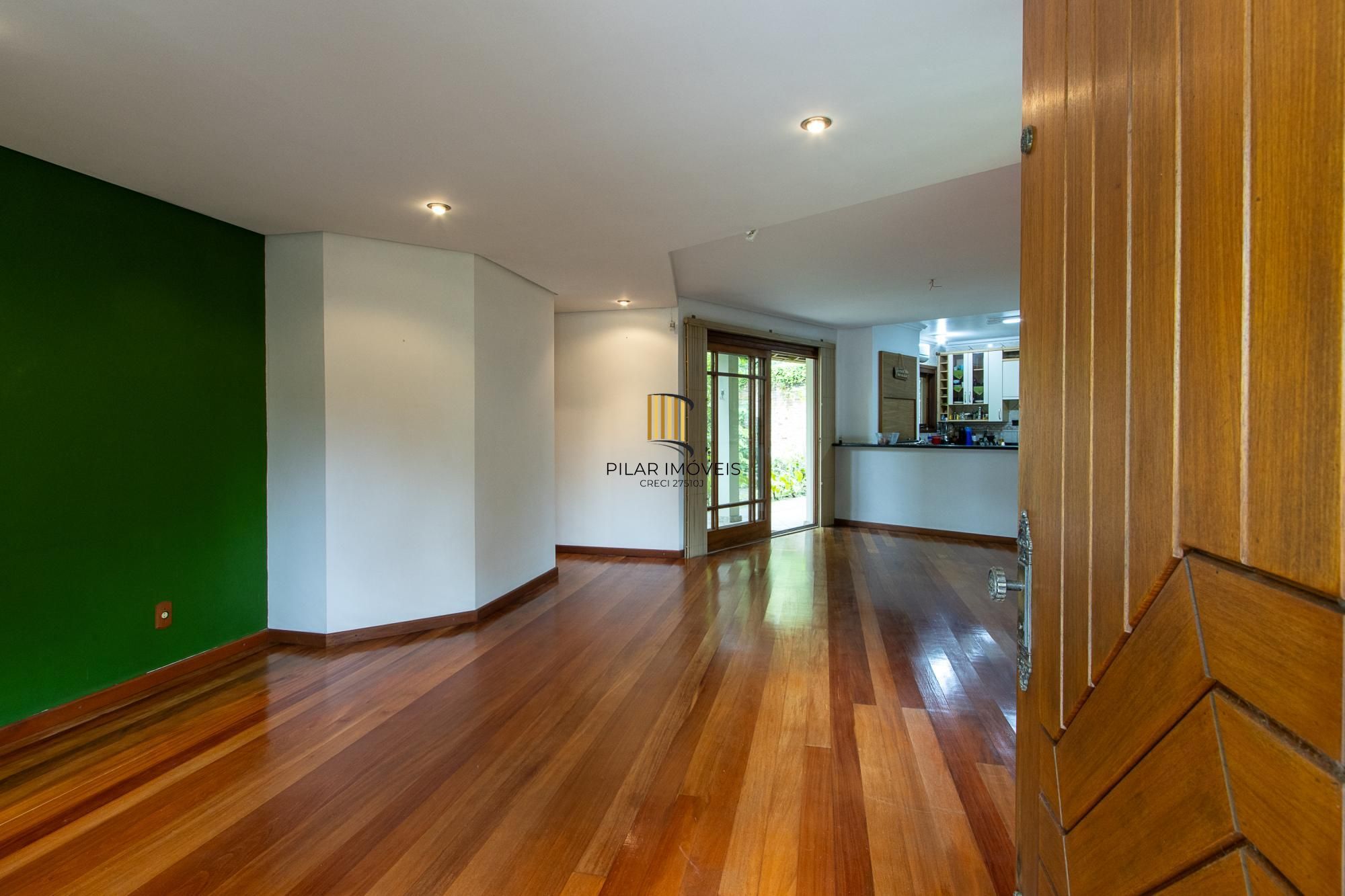 Casa térrea, nova, 3 quartos, 1 suite - Bairro Belém Velho