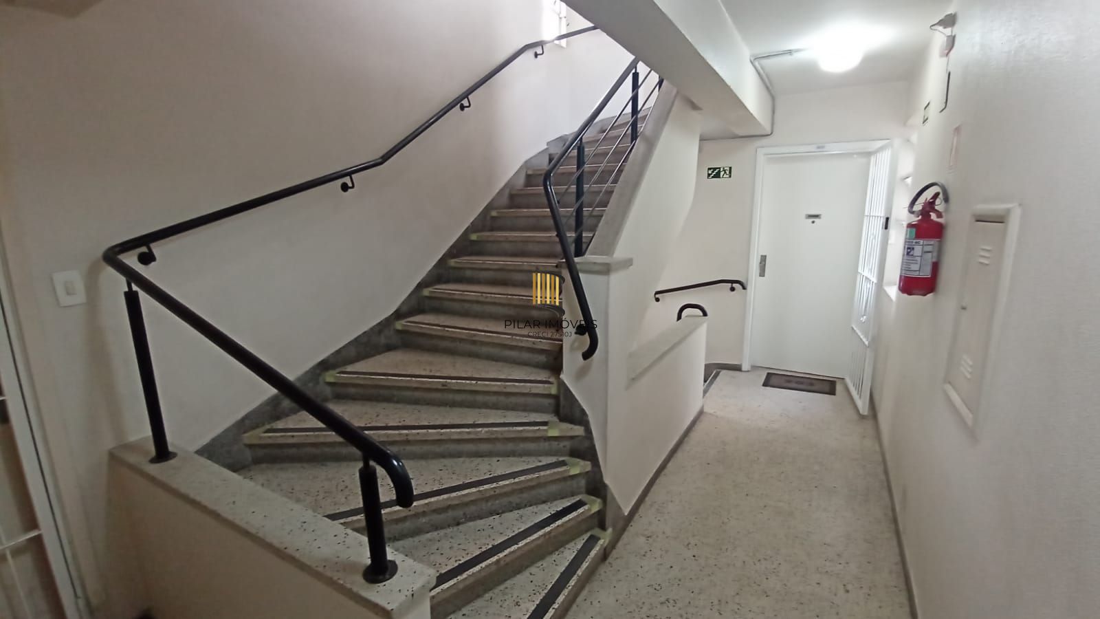 Apartamento com 3 dormitórios no bairro Independência