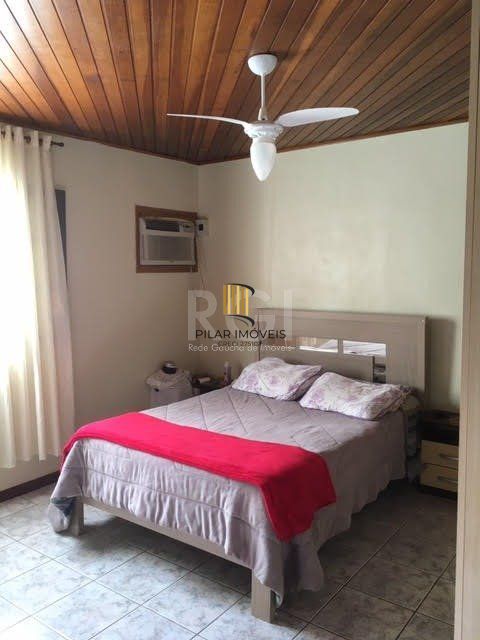 Casa para Venda - 100m², 3 dormitórios, sendo 2 suites, 3 vagas - Hípica