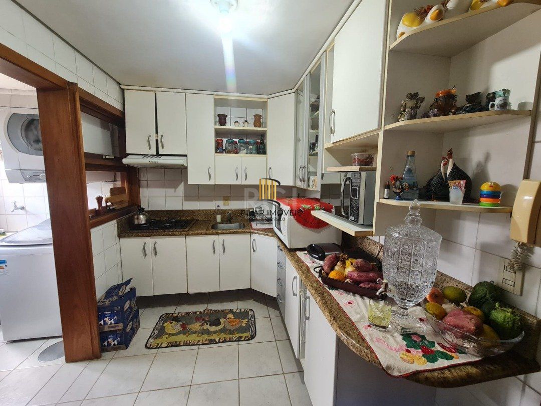 Apartamento 3 dormitórios no bairro Menino Deus