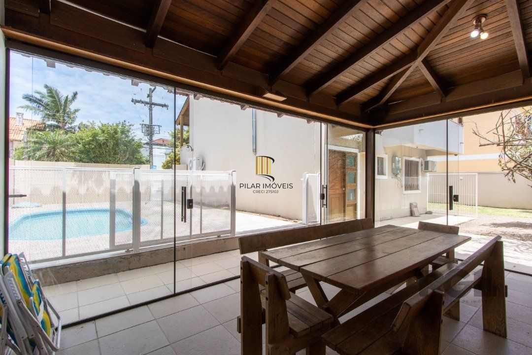 Casa 4 dormitórios no bairro Hípica - Pilar Imóveis