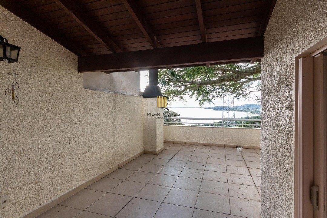 Casa para Venda - 195.96m², 3 dormitórios, sendo 1 suites, 2 vagas - Espirito Santo
