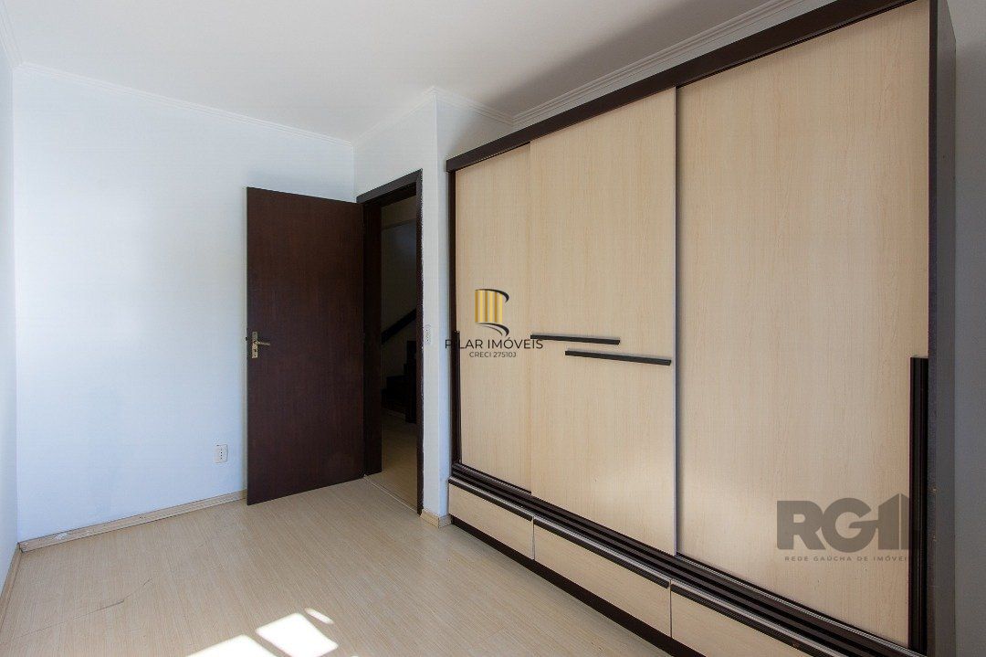 Casa  3 dorm. I suíte I Vaga 2  carros