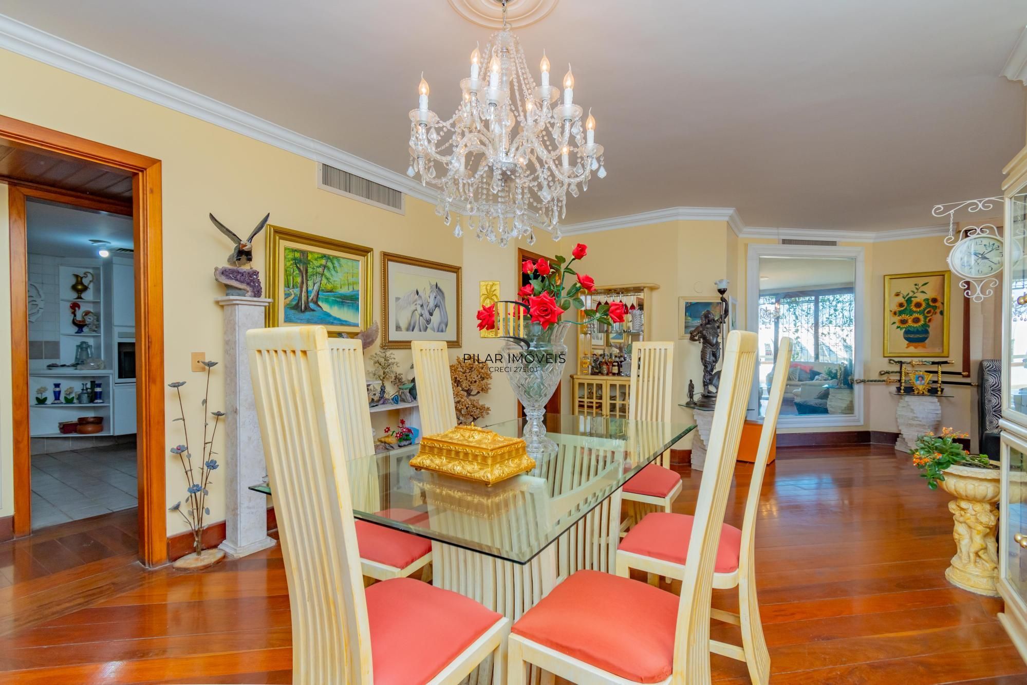 Cobertura horizontal, alto padrão, bairro Santa Tereza, 341m²  área privativa, 02 vagas garagem!