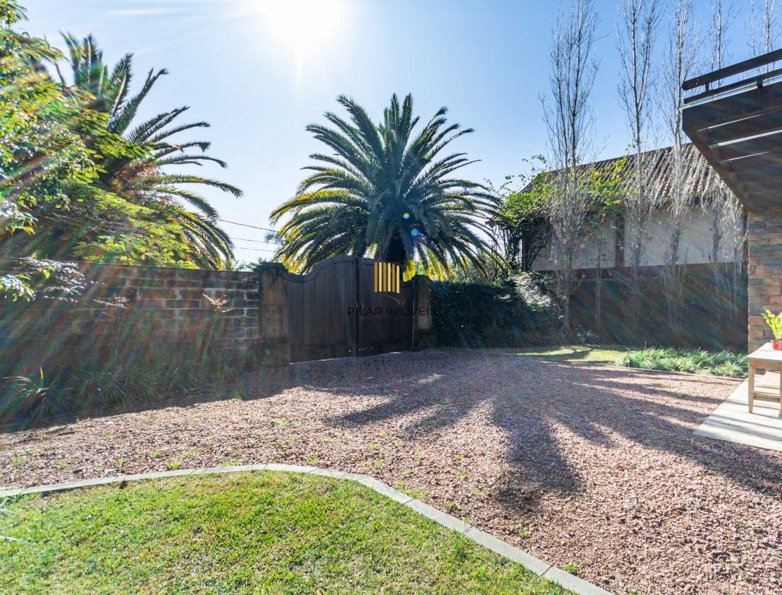 Casa de Condomínio 3 dormitórios no bairro Terraville