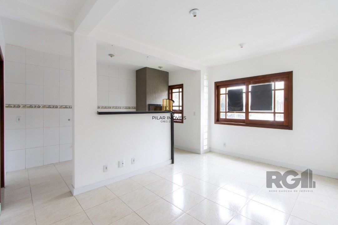 Sobrado 2 dormitórios  mais terreno de esquina de 192m2