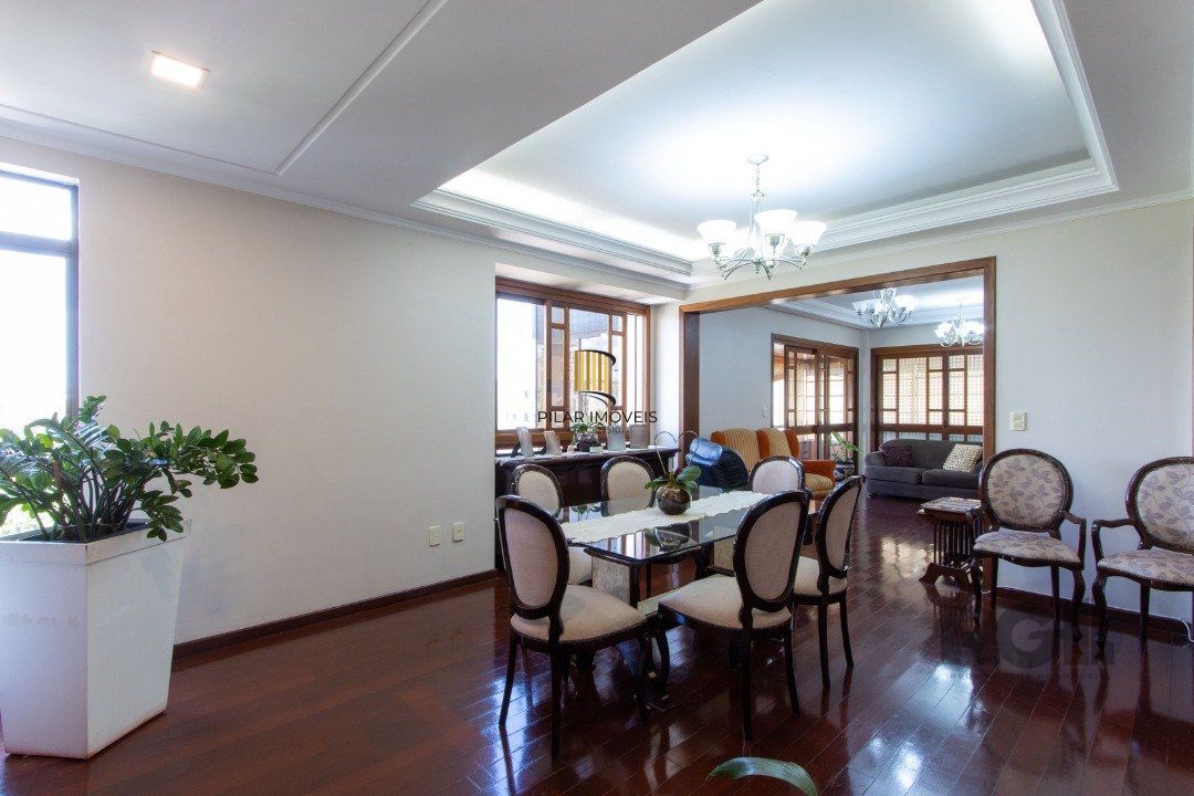 Apartamento 3 dormitórios no bairro Centro