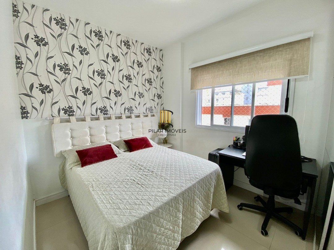 Apartamento 2 dormitórios no bairro Centro
