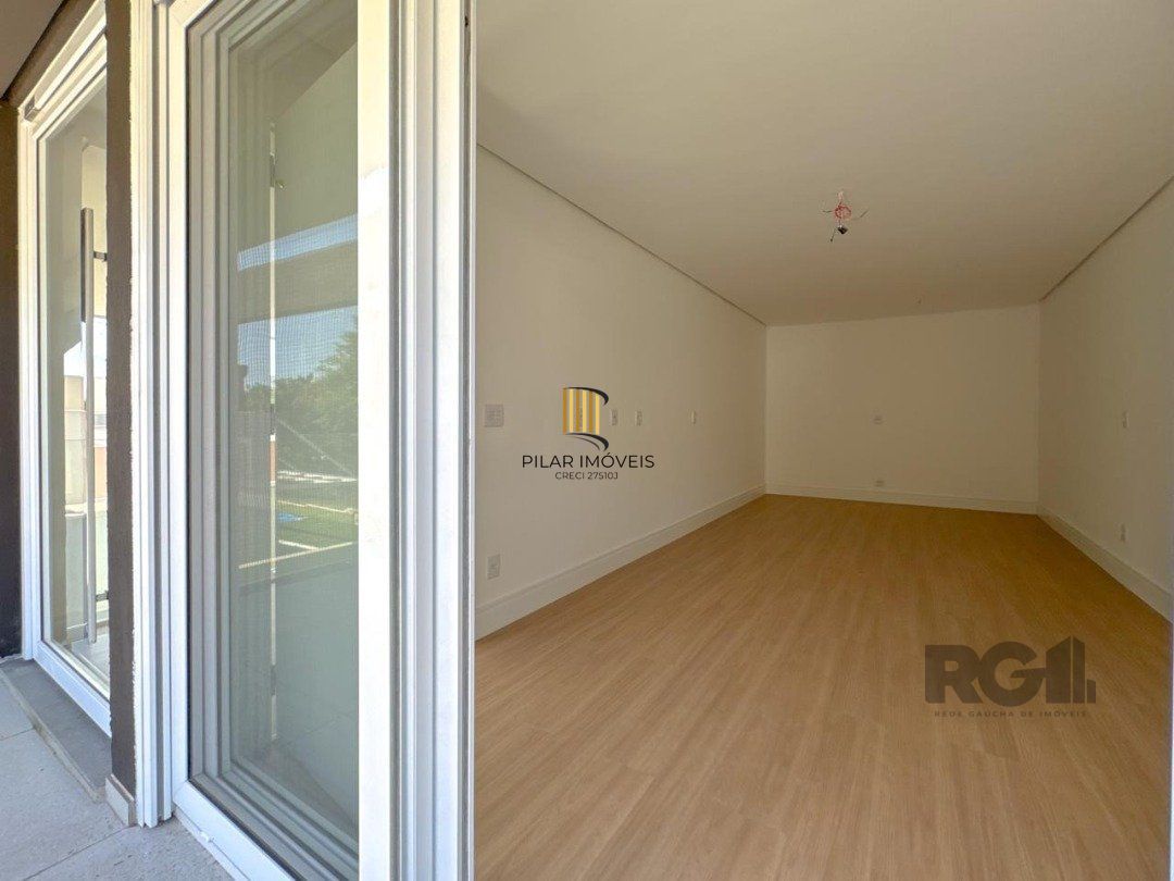 Casa Condominio para Venda - 300m², 4 dormitórios, sendo 4 suites, 2 vagas - Alphaville