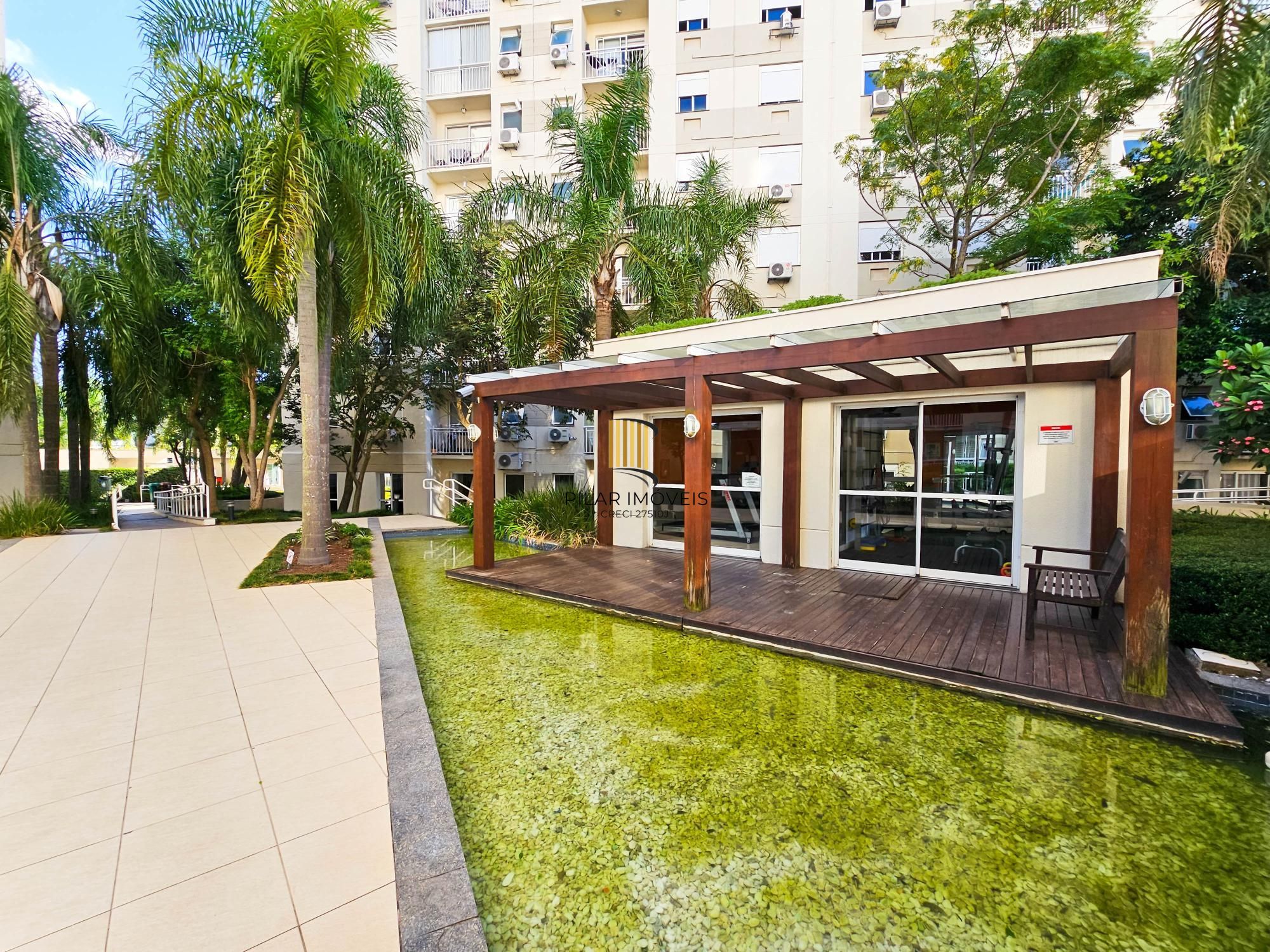 Apartamento de 2 quartos, com suíte, churrasqueira, vaga escruturada, infra completa, na zona sul.