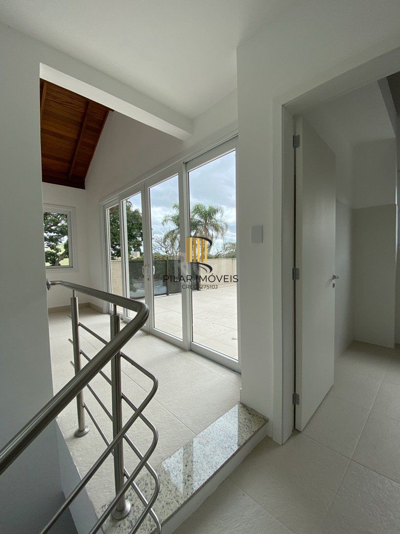 Casa Condominio para Venda - 195m², 3 dormitórios, sendo 1 suites, 2 vagas - Tristeza