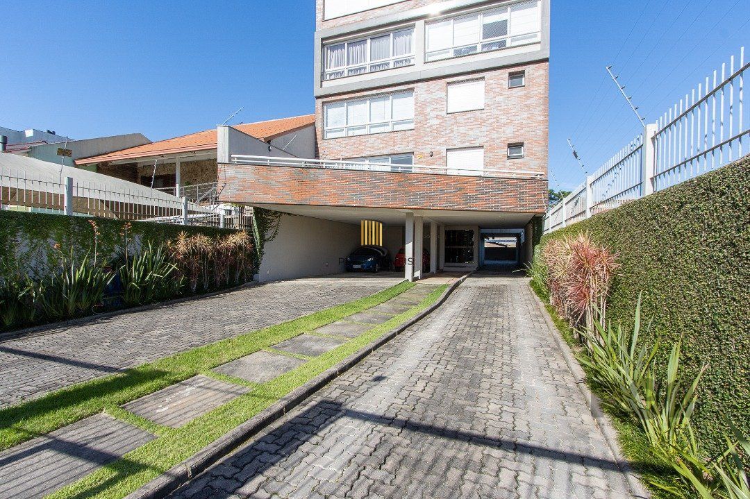 Apartamento 3 dormitórios no bairro Camaquã