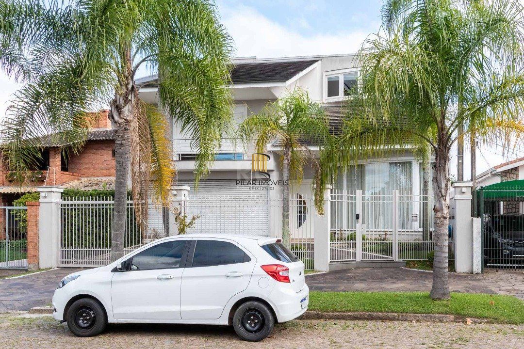 Casa para Venda - 463m², 4 dormitórios, sendo 4 suites, 4 vagas - Ipanema