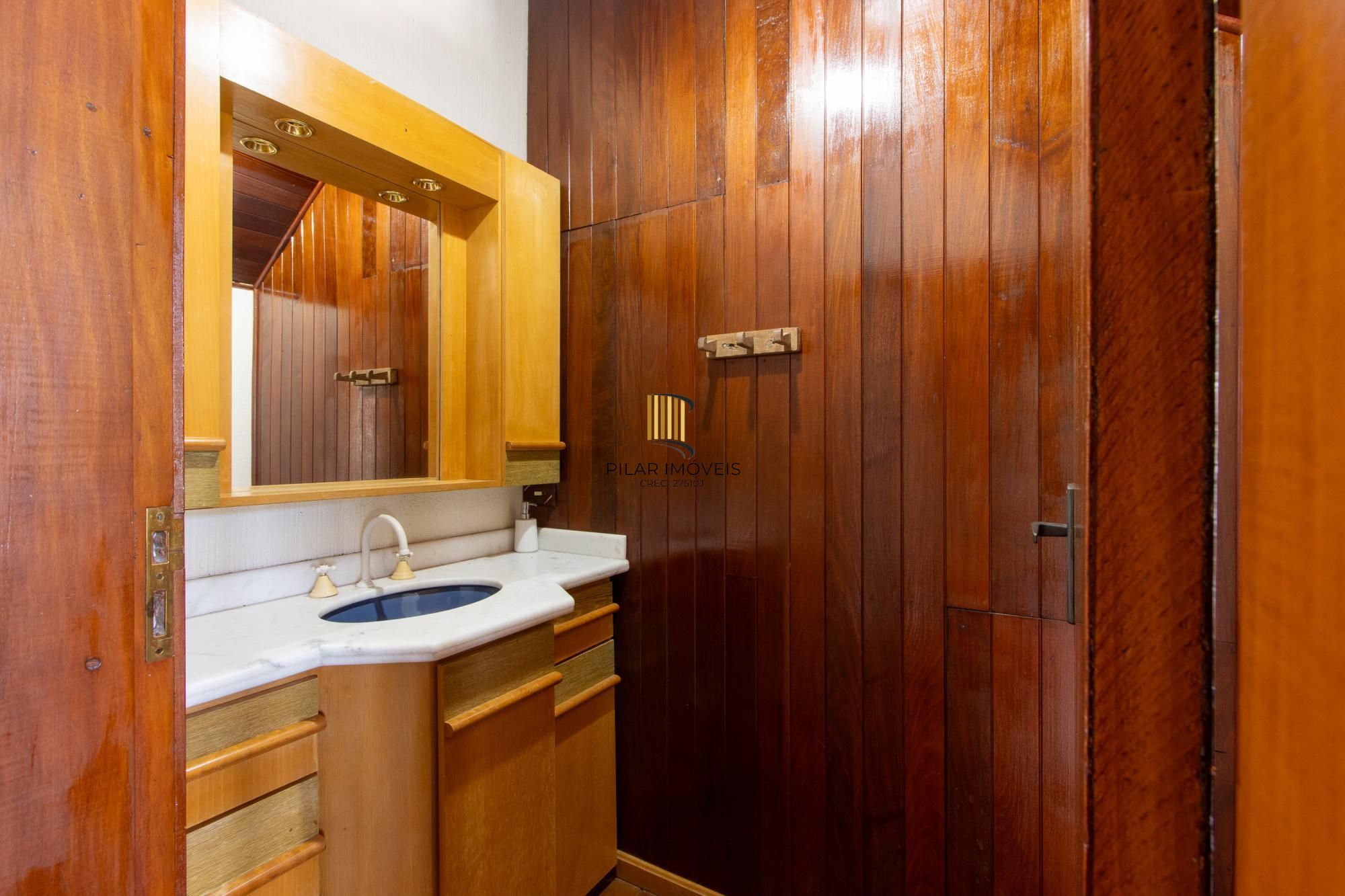 Casa de Condomínio 3 dormitórios no bairro Jardim Isabel