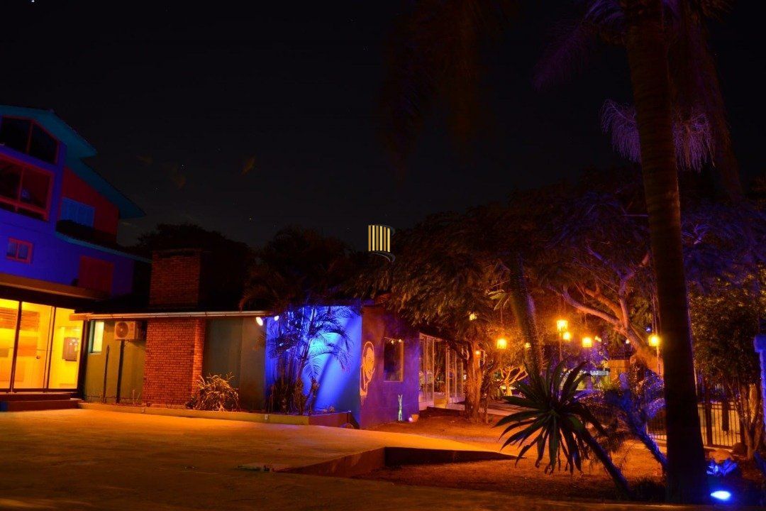 Casa Comercial no bairro Ipanema