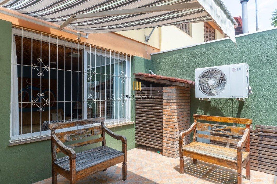 Casa de Condomínio 3 dormitórios no bairro Ipanema