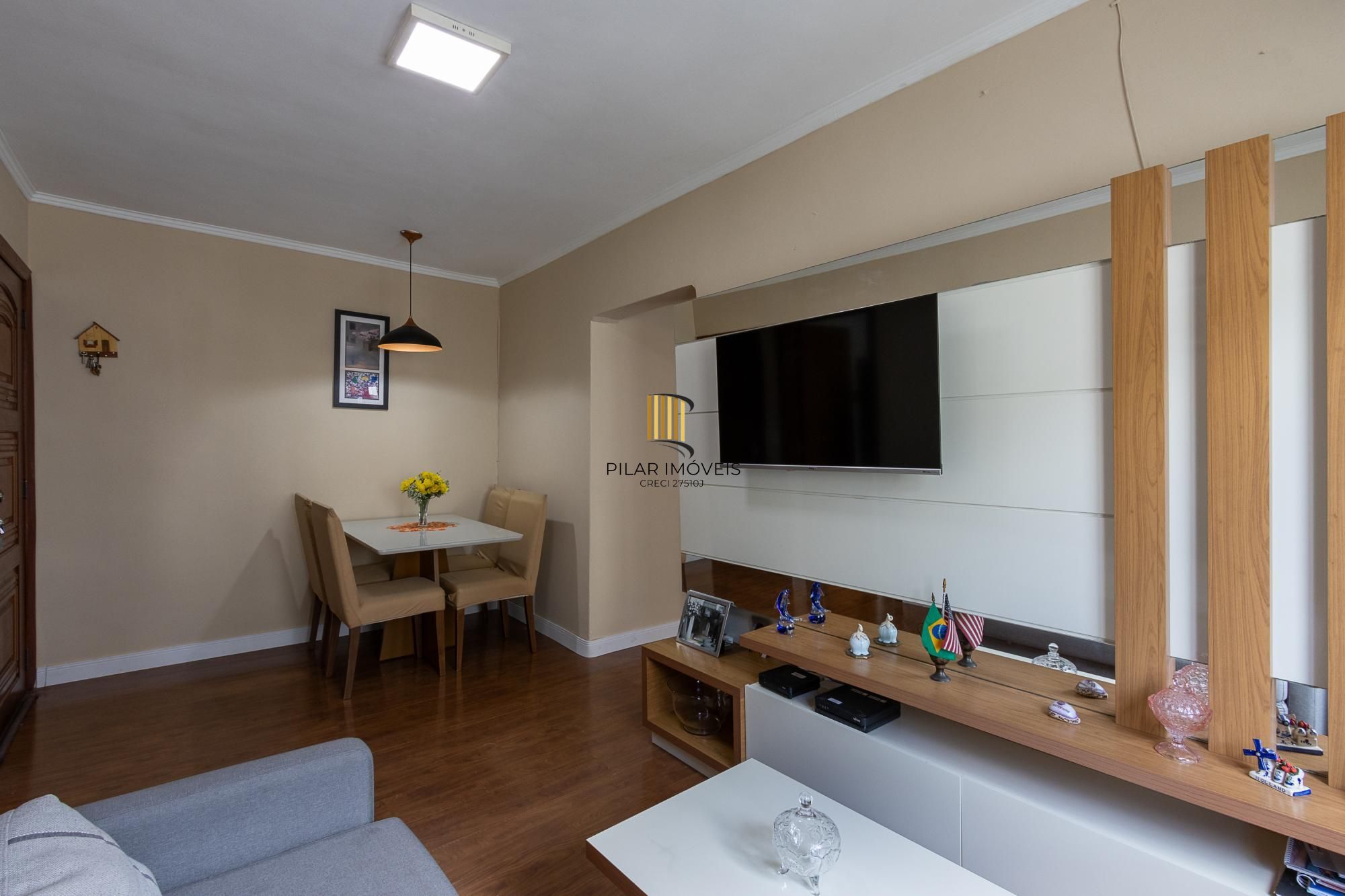 Apartamento 3 dormitórios no bairro Cristal