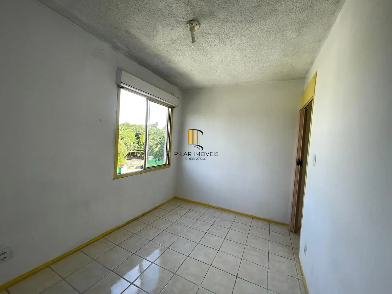 Apartamento de 01dormitório e 01 banheiro no bairro Vila Nova!