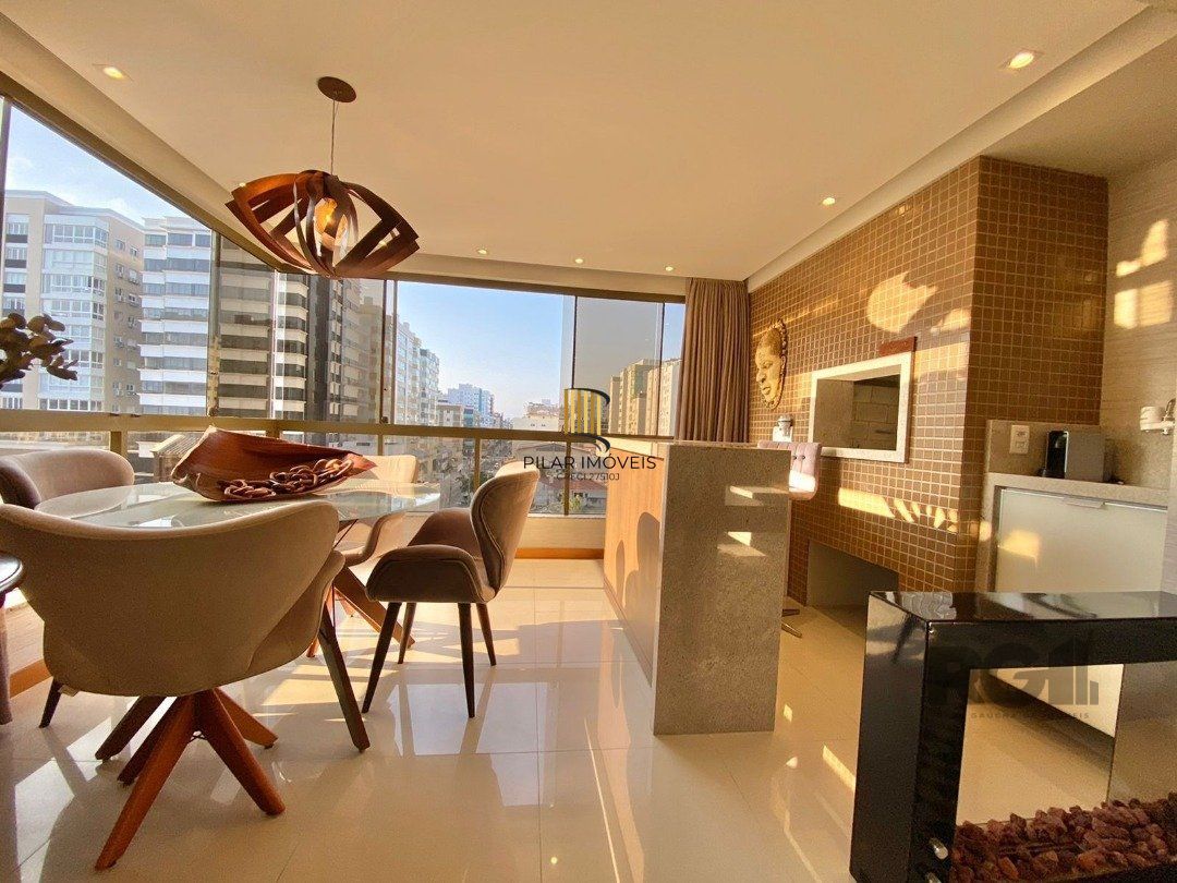 Apartamento 3 dormitórios no bairro Centro