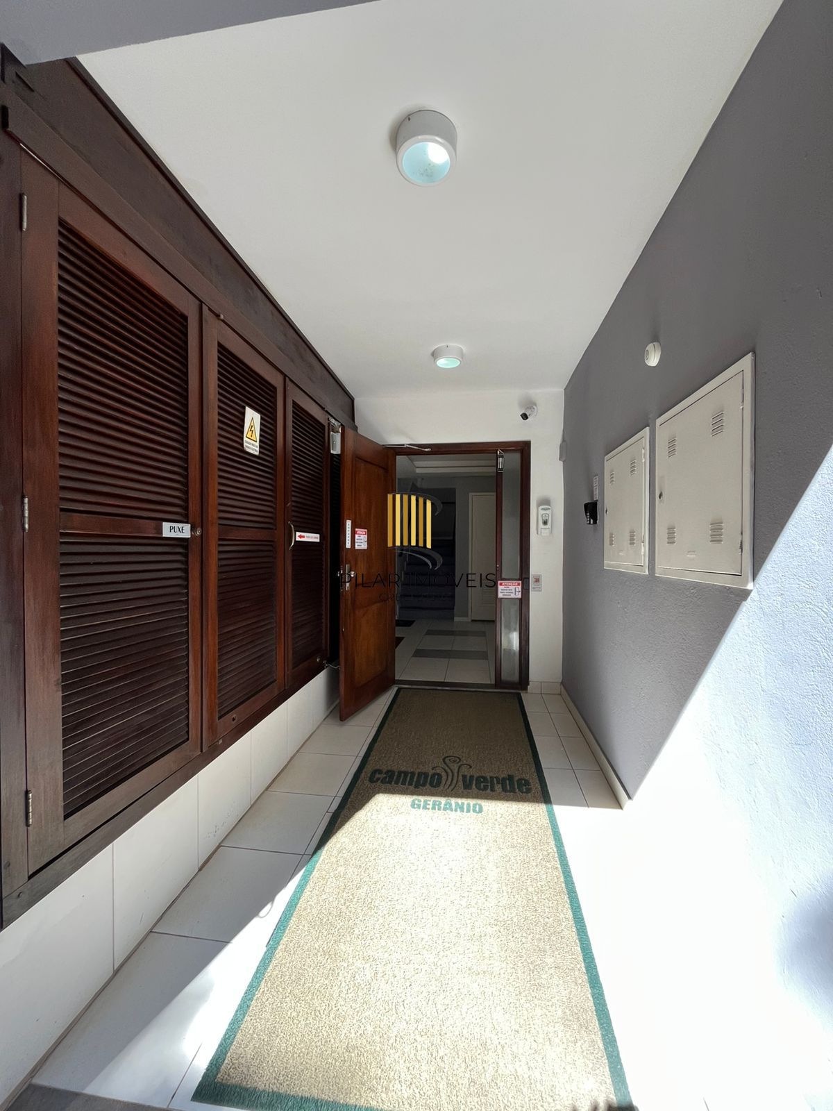 Apartamento térreo 2 dormitórios mobiliado I Bairro Ipanema