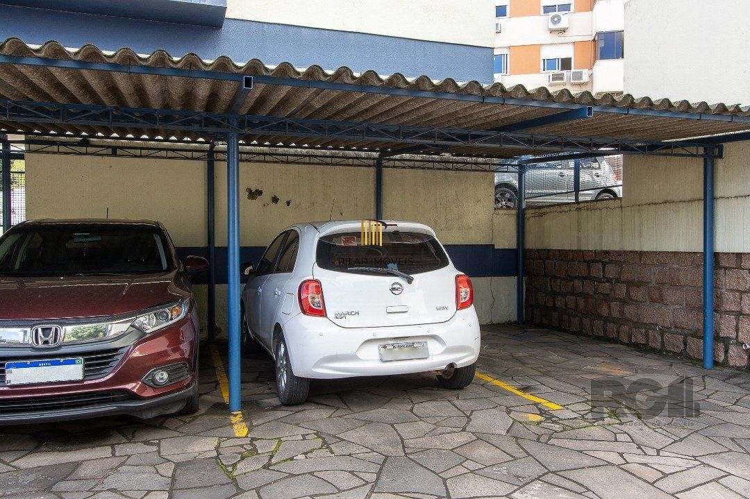 Apartamento com 3 dormitórios na Rua Dr. Barcelos