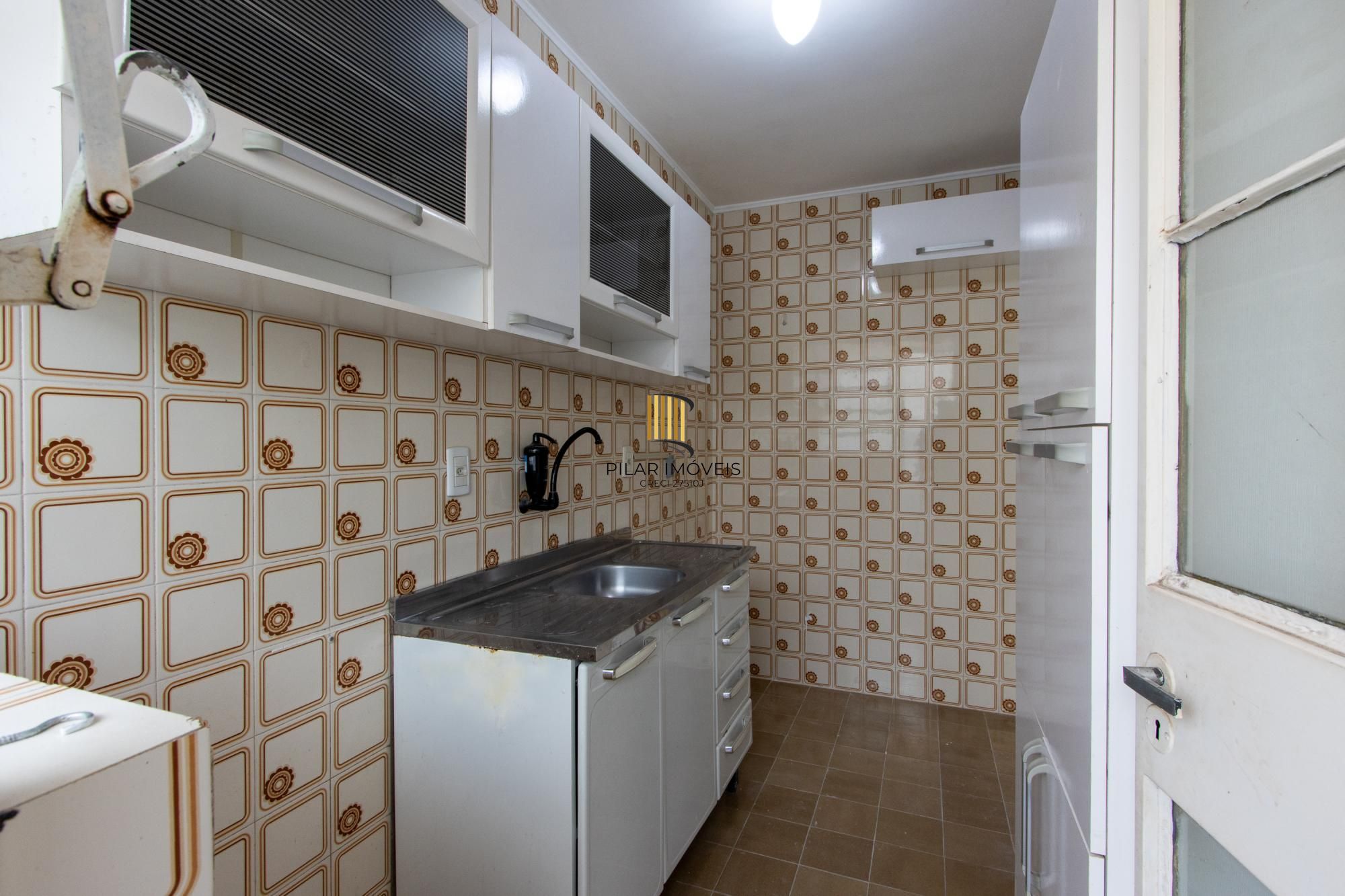Apartamento 1 dormitório com vaga de garagem