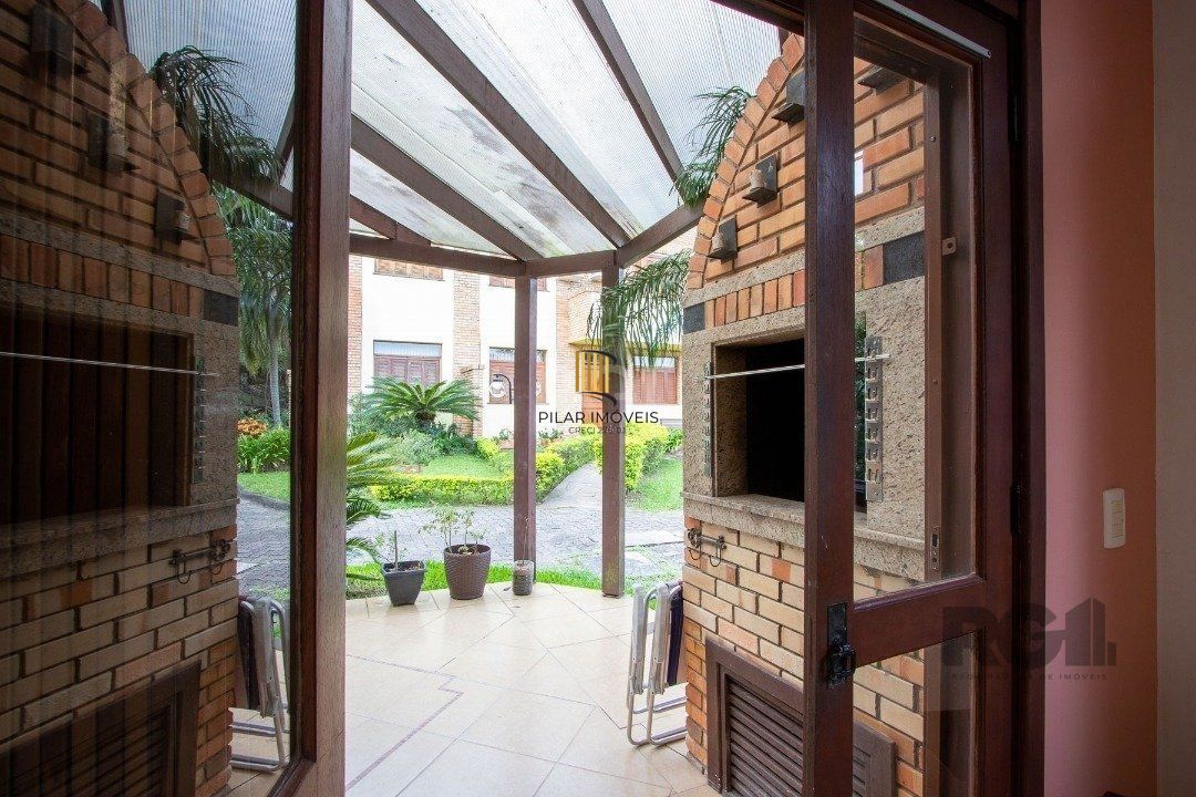 Casa Condominio para Venda - 170m², 3 dormitórios, sendo 1 suites, 2 vagas - Cavalhada