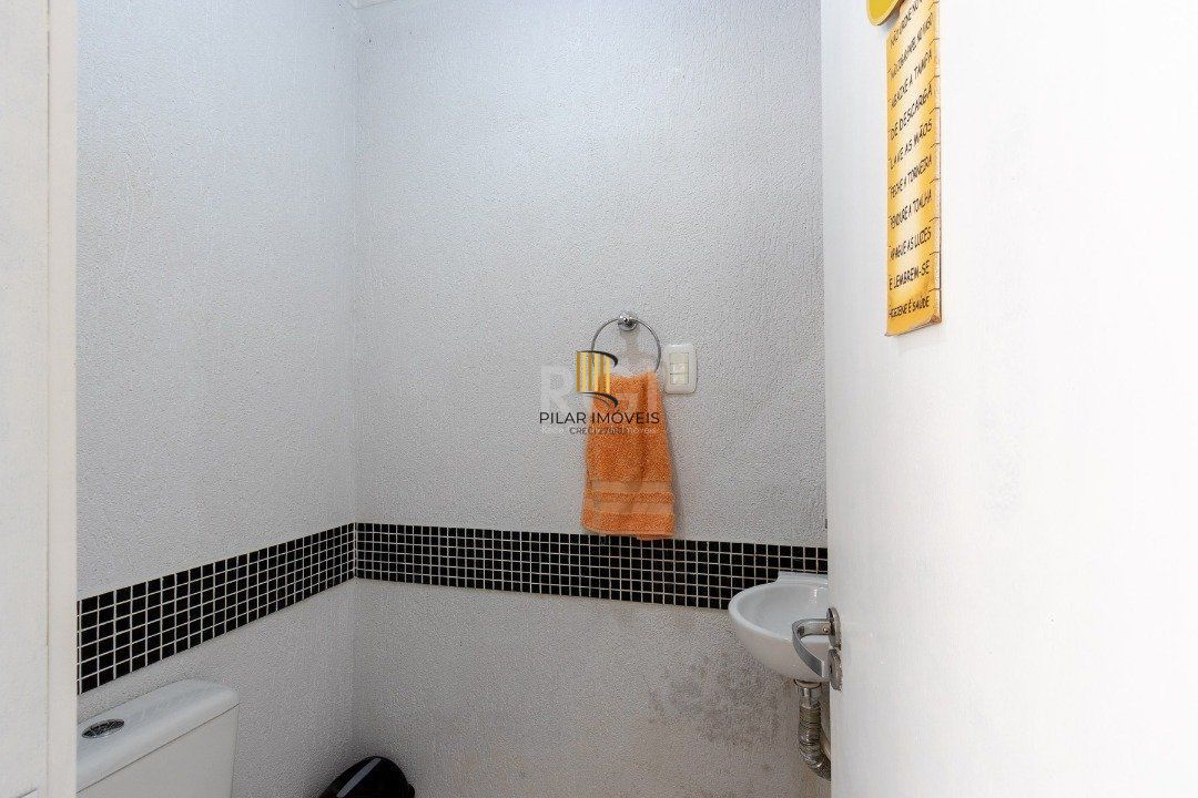 Casa para Venda - 199.62m², 5 dormitórios, 15 vagas - Tristeza