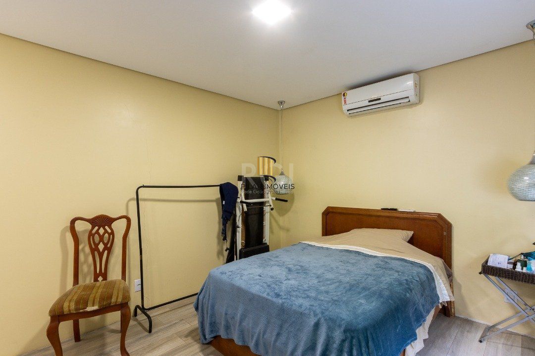 Casa Comercial no bairro Tristeza