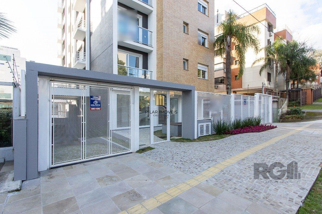 Cobertura para Venda - 214.34m², 3 dormitórios, sendo 3 suites, 2 vagas - Tristeza