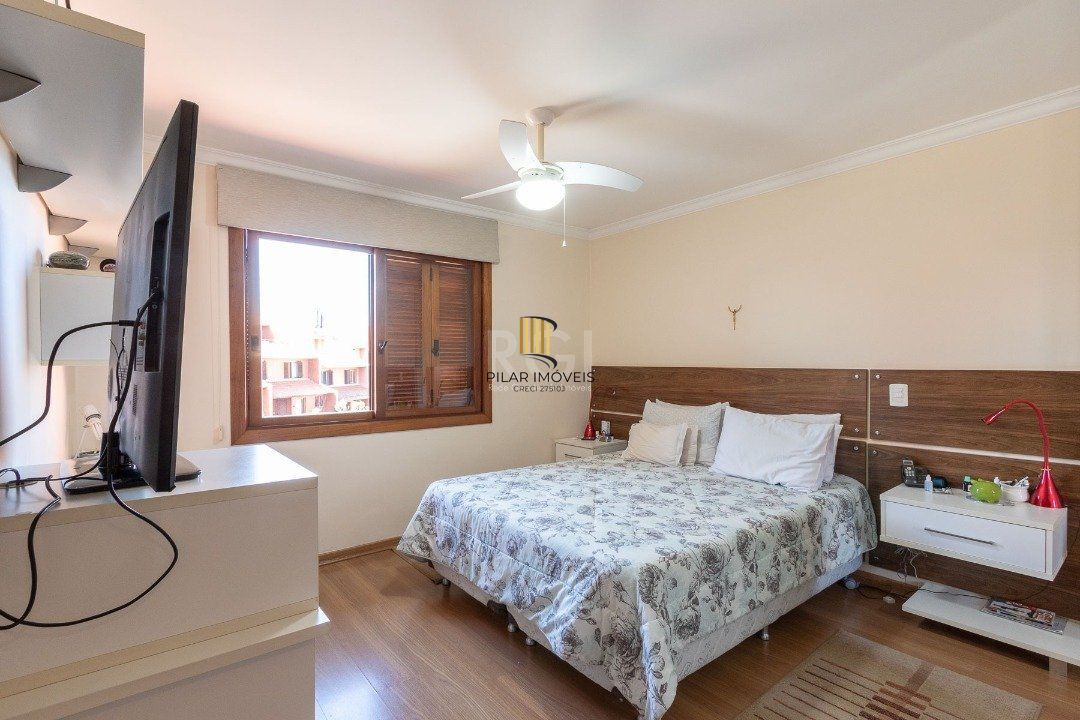 Casa Condominio para Venda - 286.89m², 4 dormitórios, sendo 2 suites, 2 vagas - Cristal