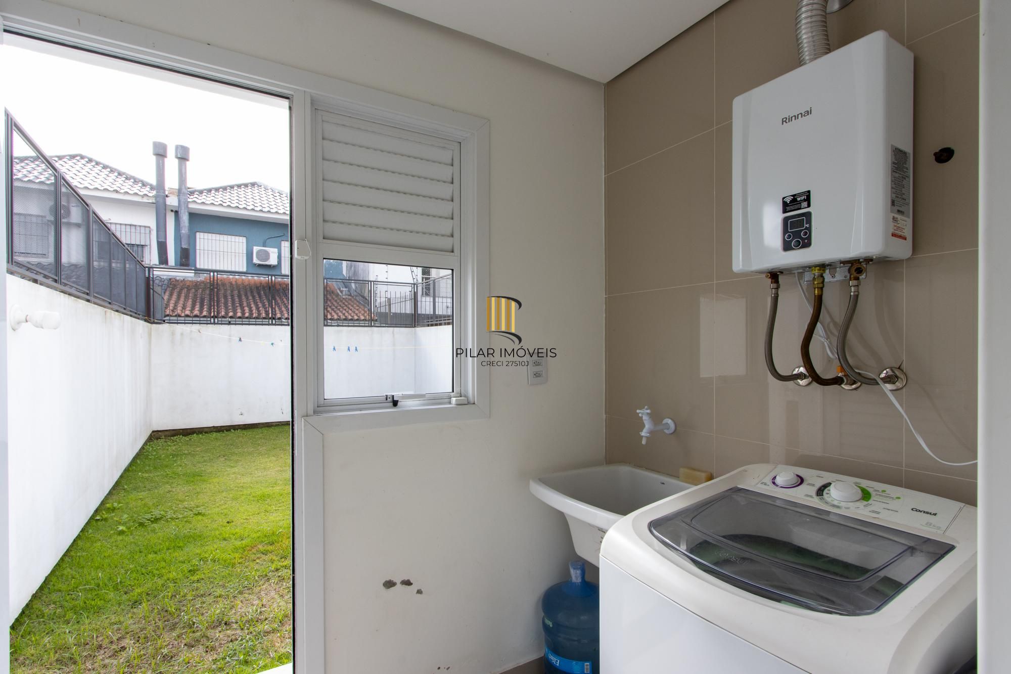 Sobrado para Venda - 95,16m², 3 dormitórios, sendo 1 suites, 2 vagas - Hípica