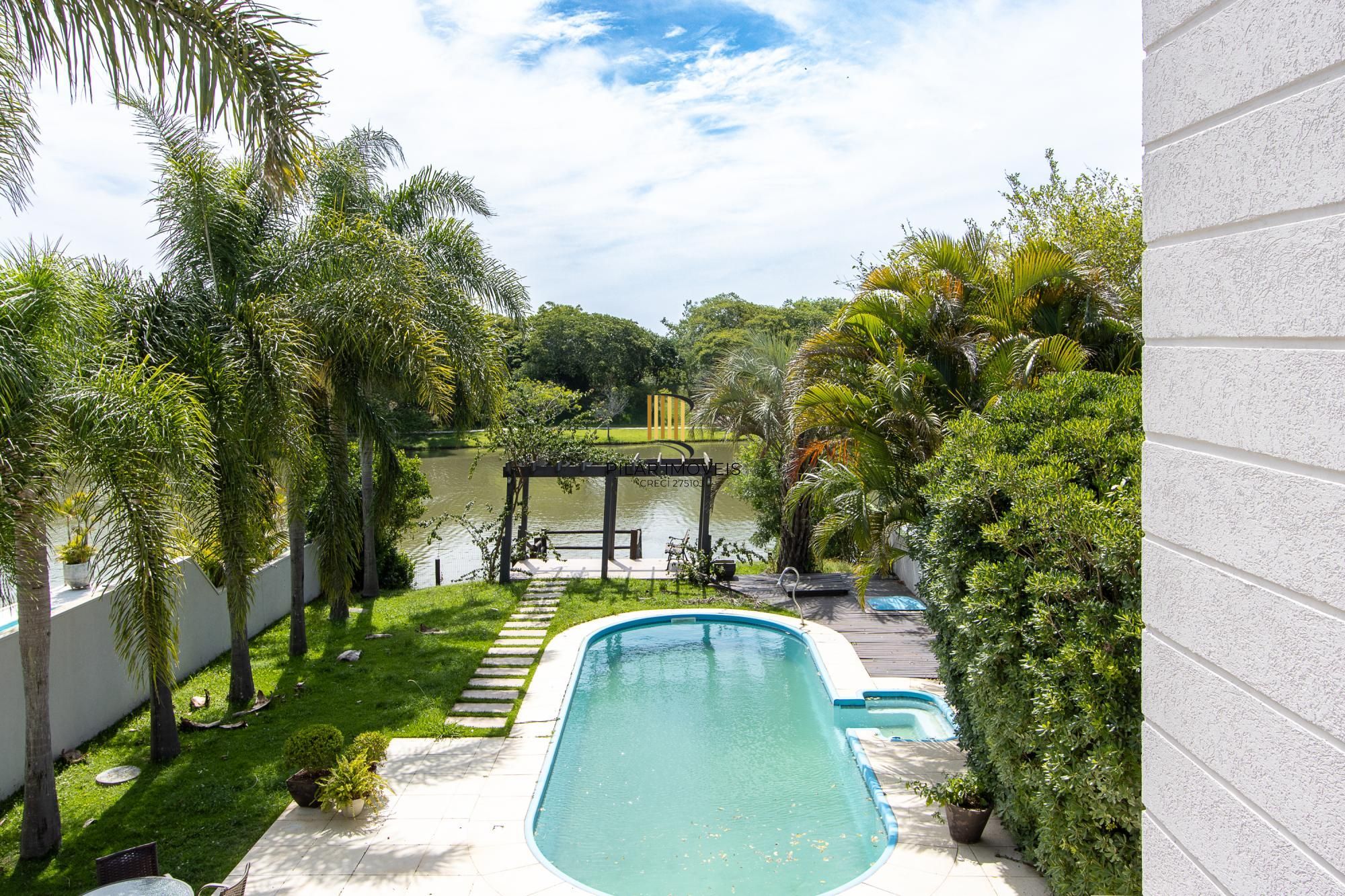 Casa de Condomínio 4 dormitórios no bairro Belém Novo