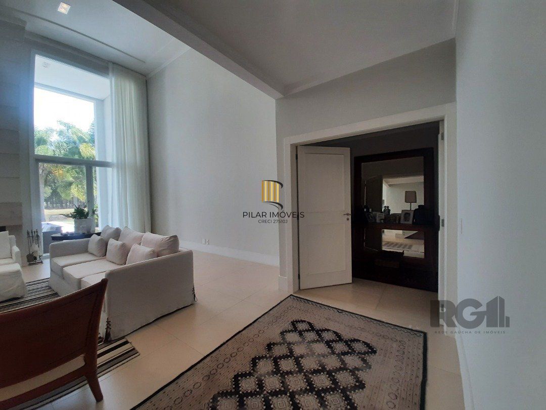 Casa Condominio para Venda - 423.23m², 4 dormitórios, sendo 4 suites, 4 vagas - Terra Ville