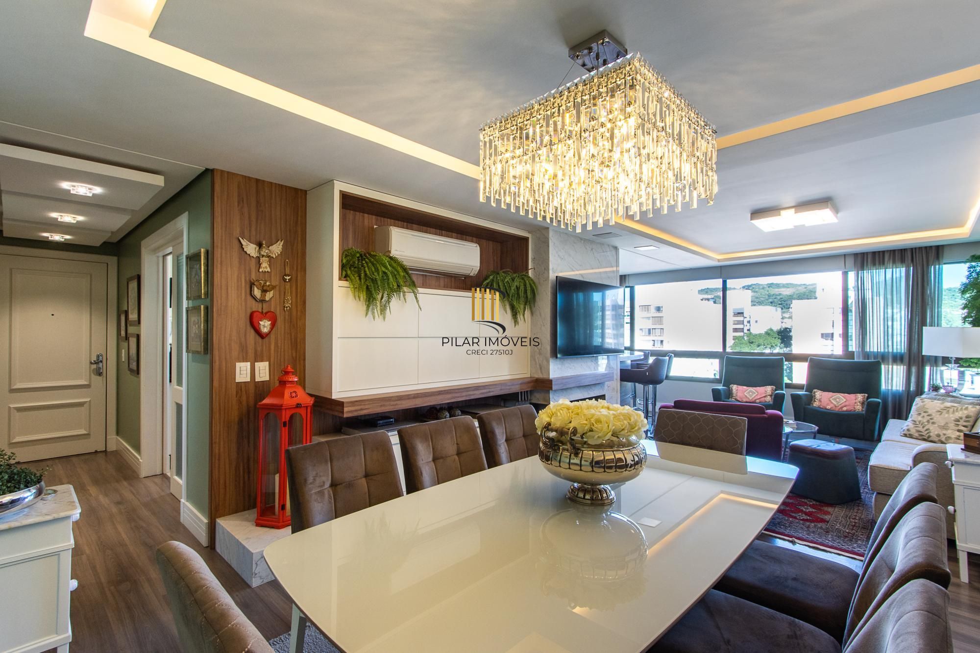 Excelente apartamento de 3 dormitórios, 1 suíte e 2 vagas no bairro Tristeza.