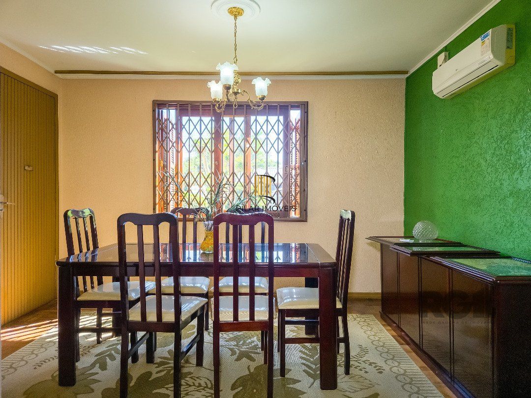 Casa 4 dormitórios no bairro Tristeza
