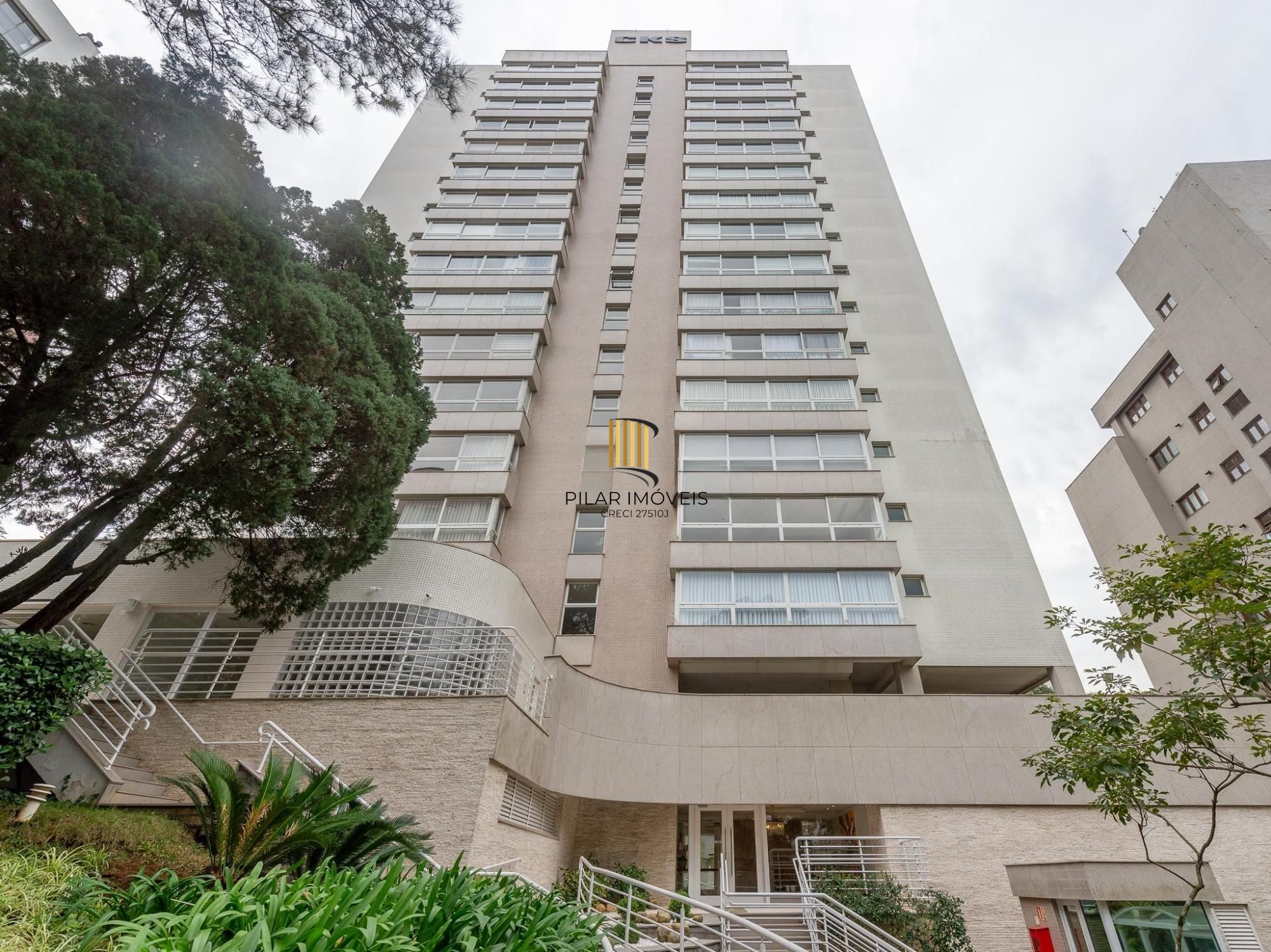 Apartamento 3 dormitórios, sendo 3 suítes e 2 vagas no Petropolis