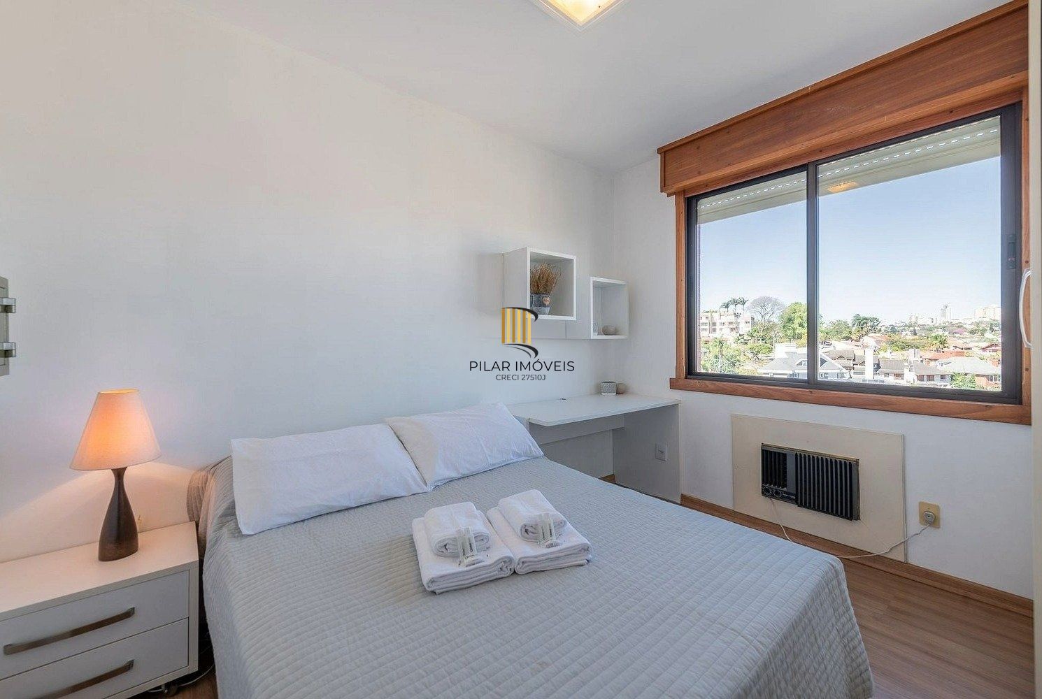 Apartamento de 2 dormitórios sendo 1 suíte e 1 vaga