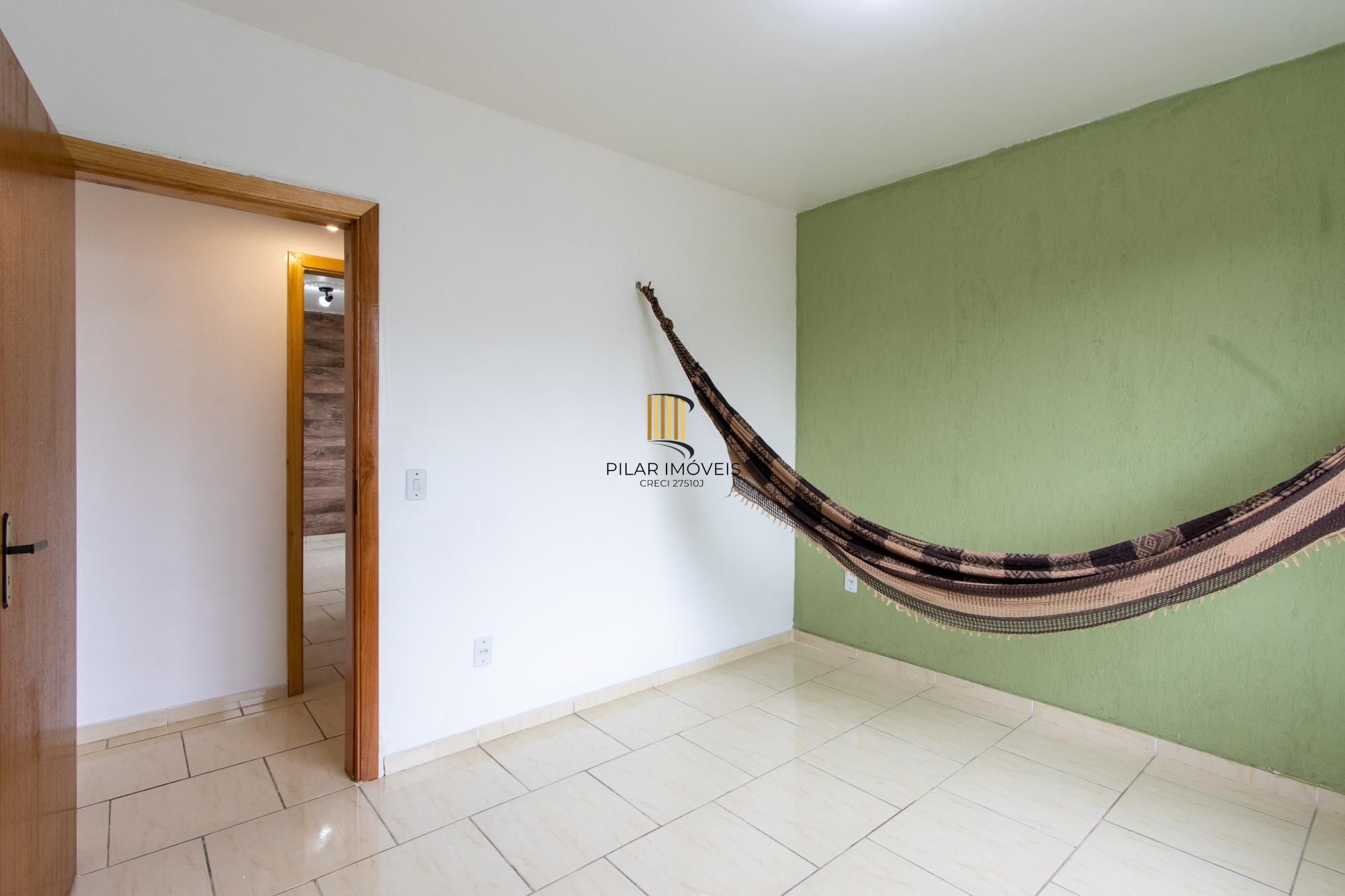 Casa 6 dormitórios no bairro Santa Tereza