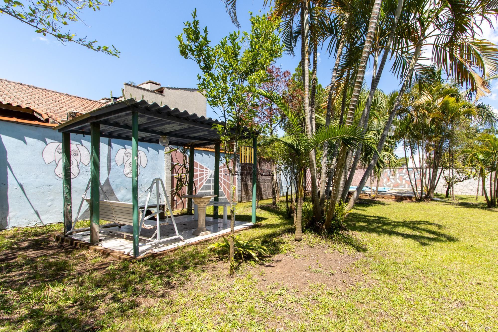 Casa Residencial à Venda no Bairro Guarujá, Porto Alegre, RS