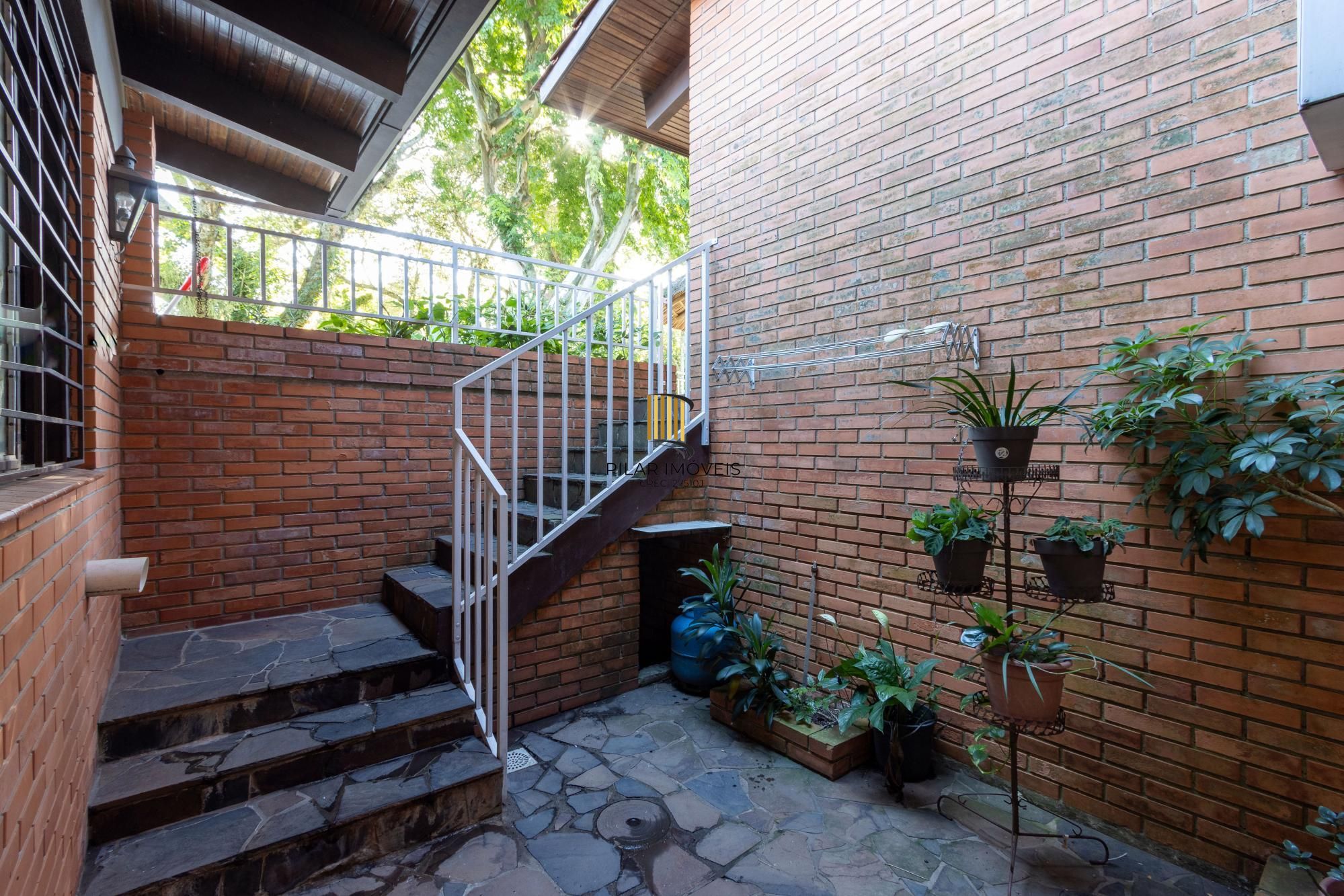 Casa de Condomínio 4 dormitórios no bairro Cavalhada