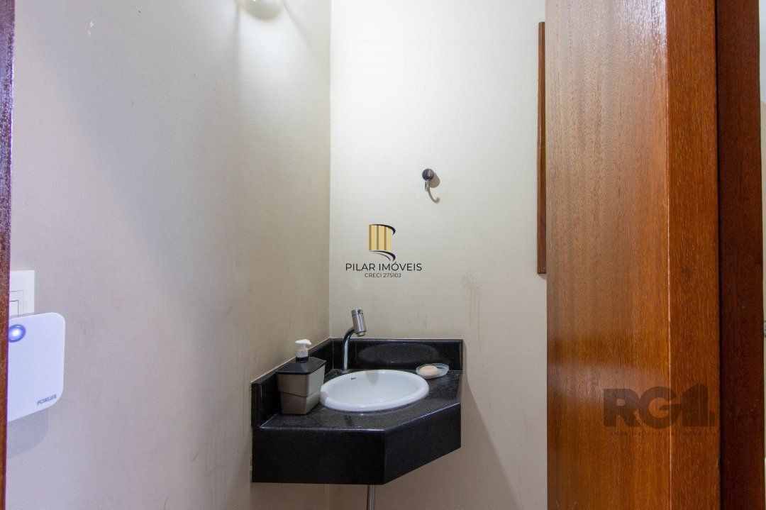 Casa para Venda - 174m², 3 dormitórios, sendo 1 suites, 2 vagas - Jardins do Prado